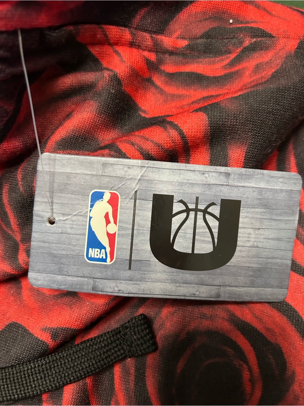 NBA Red & Black Chicago Bulls Rose-Print Joggers - Picture 4 of 4